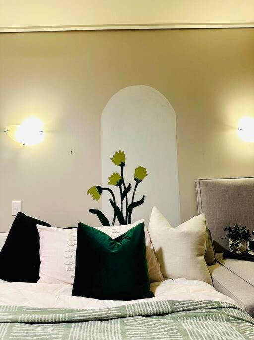 Cosy Motel Studio Apartment In Central City-Up To 2 Beds ไครสต์เชิร์ช ภายนอก รูปภาพ